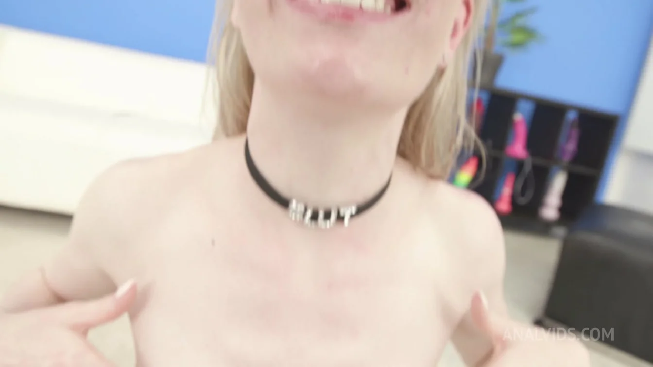 Preview of AnalVids Emily Belle GL694 XXX